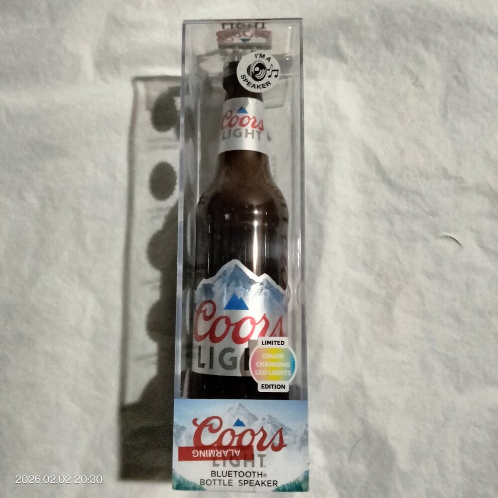 Coors Light Beer Bottle Bluetooth Speaker Color Changing LED Limited Edition